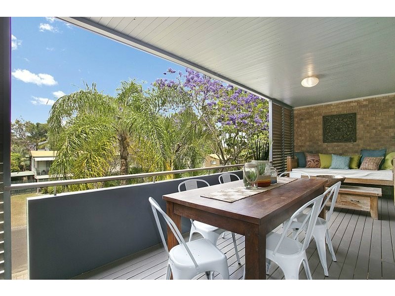 Seventeen Mile Rocks QLD 4073