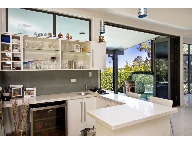 Seventeen Mile Rocks QLD 4073