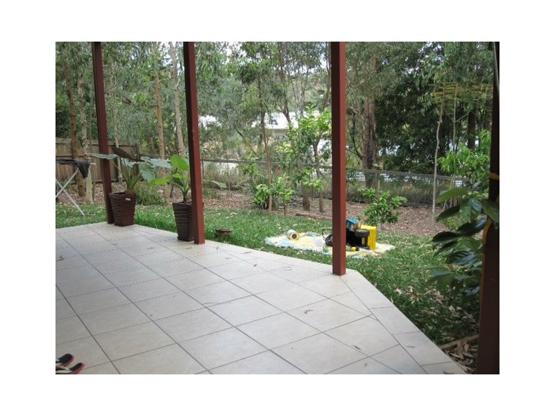 Seventeen Mile Rocks QLD 4073