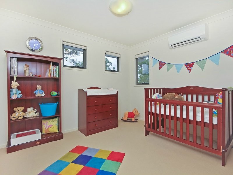 Mount Ommaney QLD 4074