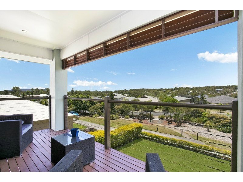 Seventeen Mile Rocks QLD 4073