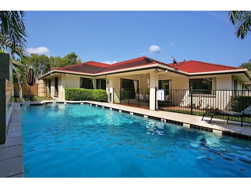 Seventeen Mile Rocks QLD 4073