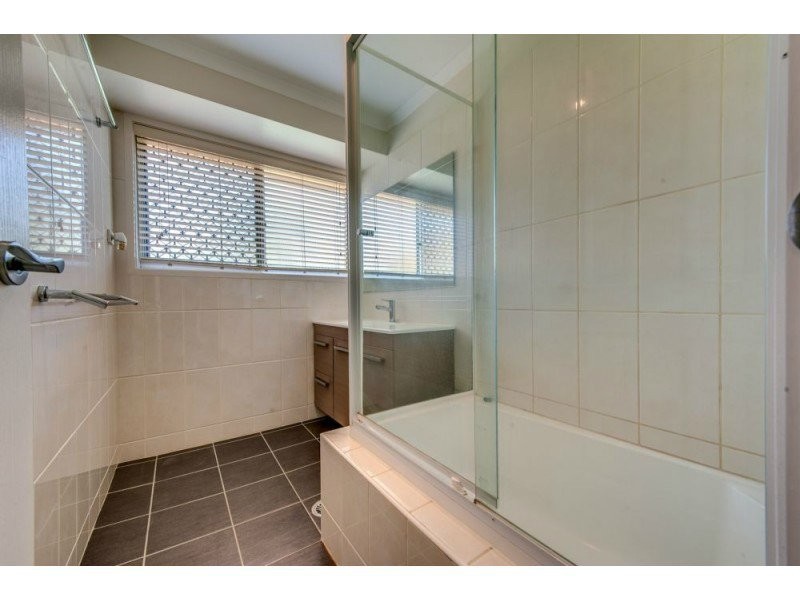 5 Cox Crescent, Goodna QLD 4300
