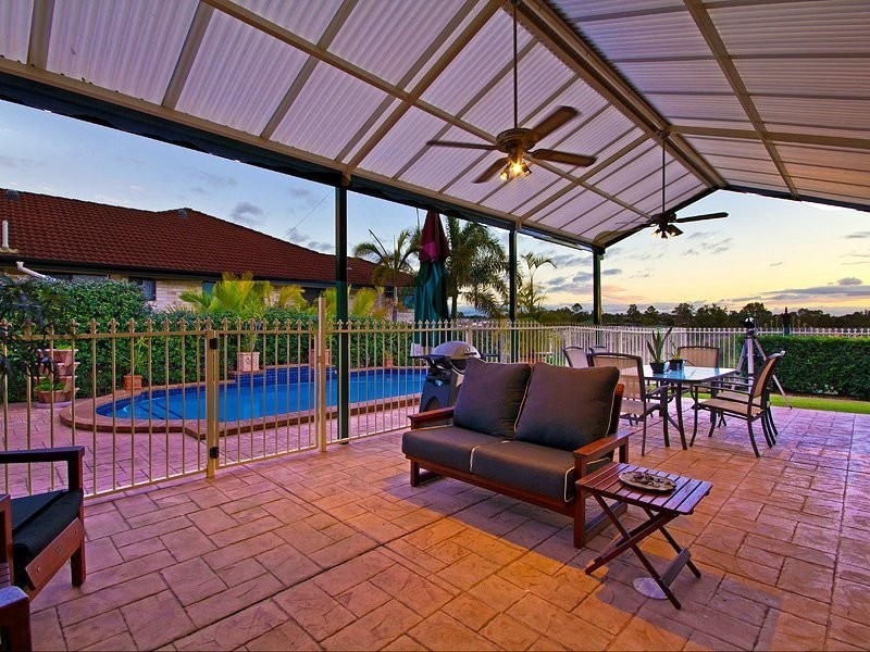 40 Drysdale Street, Mount Ommaney QLD 4074