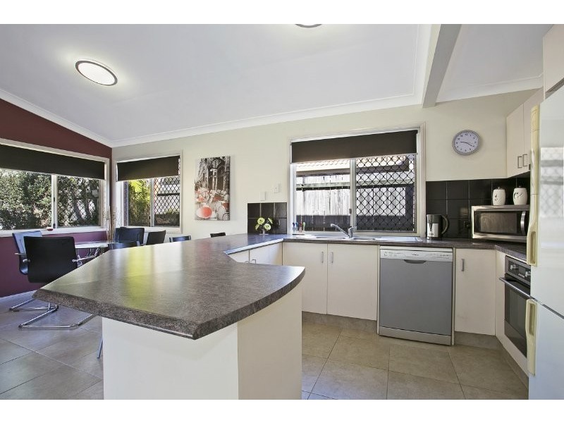 22 Birkenhead Crescent, Forest Lake QLD 4078