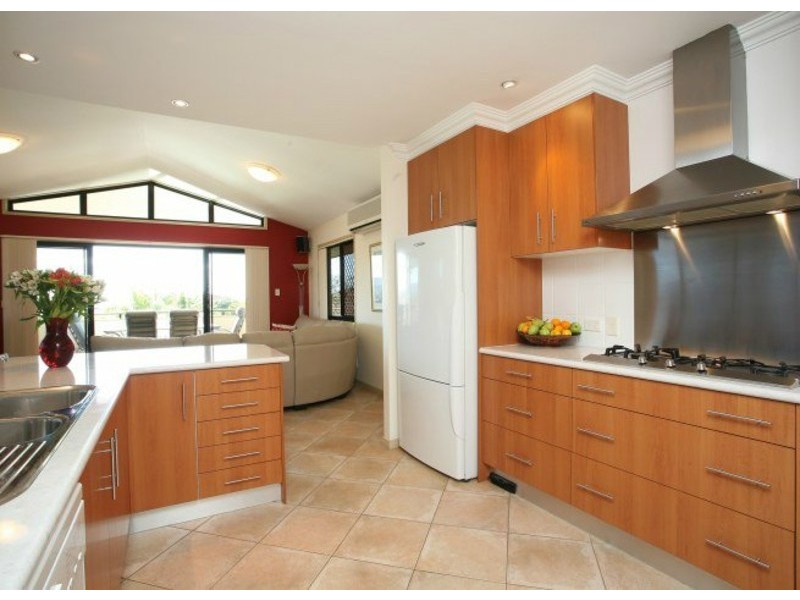 12 Claudia Court, Sinnamon Park QLD 4073