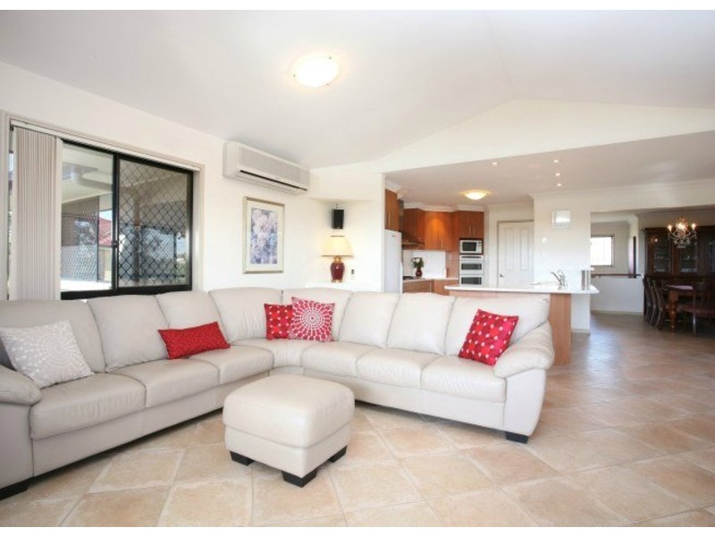 12 Claudia Court, Sinnamon Park QLD 4073