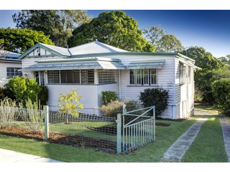 82 Uxbridge Street, Grange QLD 4051