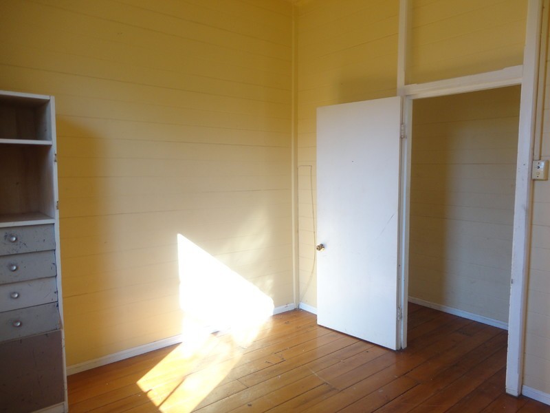 16 Birgen Hills Rd, Bundamba QLD 4304