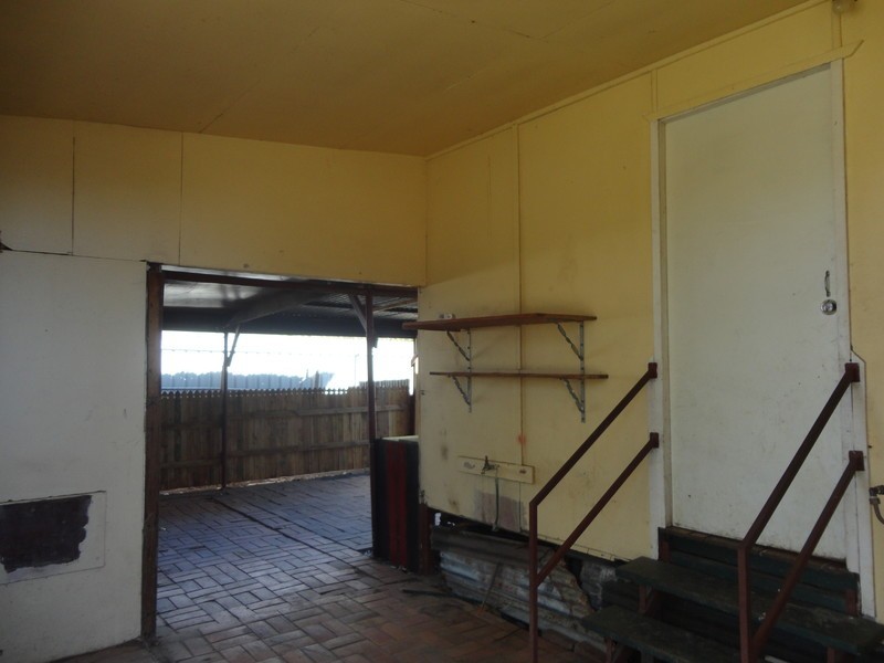 16 Birgen Hills Rd, Bundamba QLD 4304