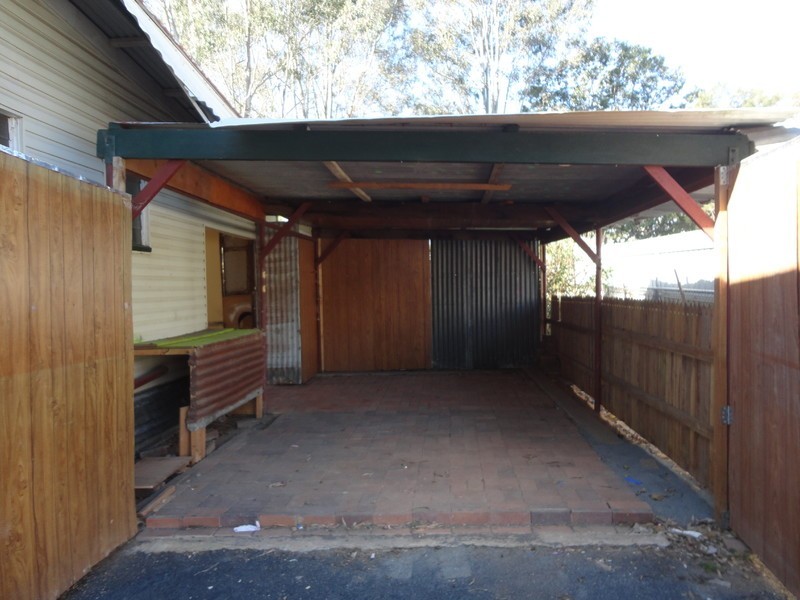 16 Birgen Hills Rd, Bundamba QLD 4304