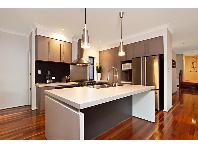 Sinnamon Park QLD 4073