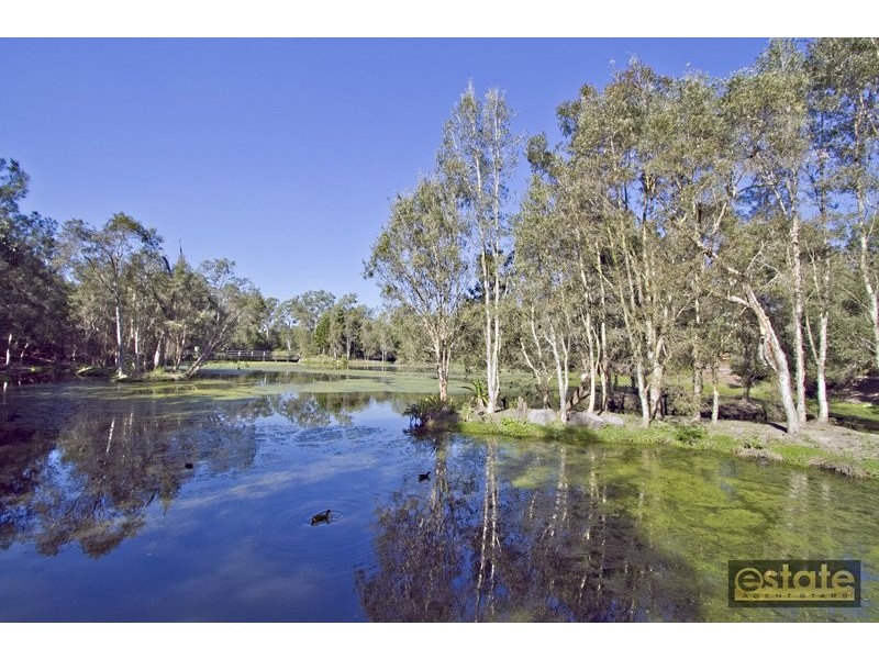 Sinnamon Park QLD 4073