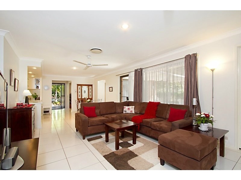 14 Coomb St, Seventeen Mile Rocks QLD 4073