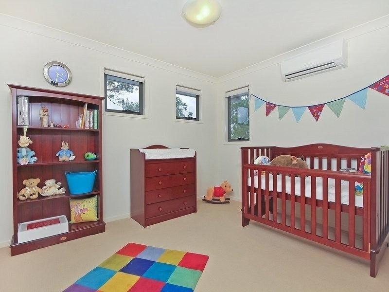 Mount Ommaney QLD 4074