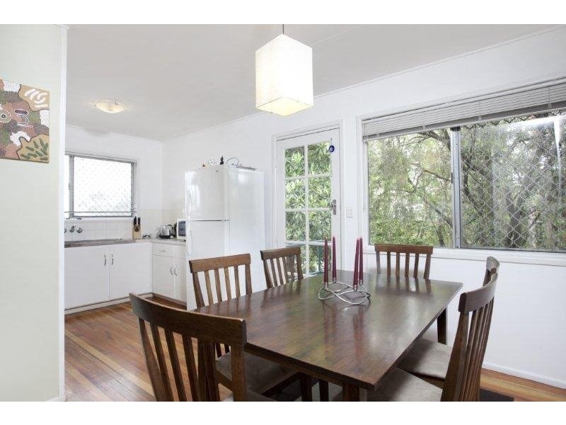 375 Seventeen Mile Rocks Road, Oxley QLD 4075