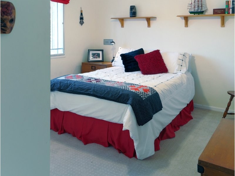 Mount Ommaney QLD 4074