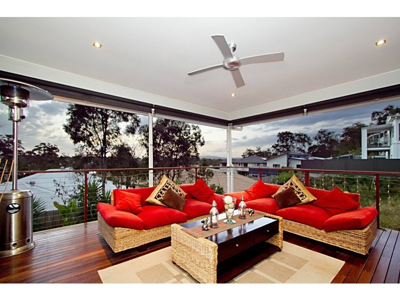 Seventeen Mile Rocks QLD 4073