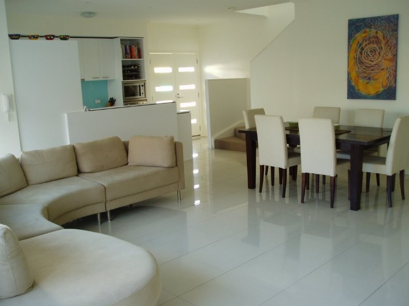 Jindalee QLD 4074