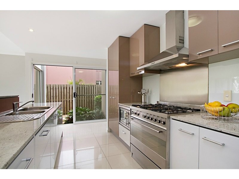 Jindalee QLD 4074