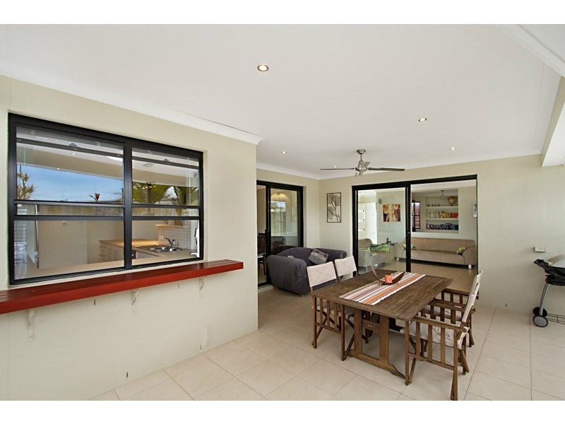 Seventeen Mile Rocks QLD 4073