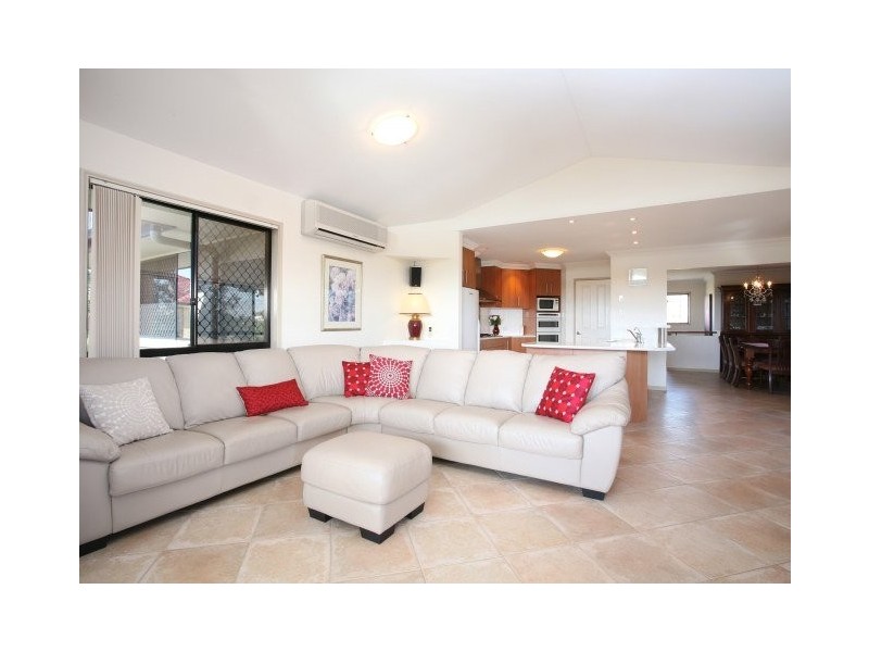 Sinnamon Park QLD 4073