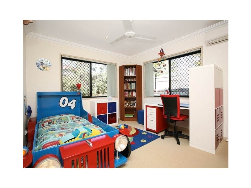 Sinnamon Park QLD 4073