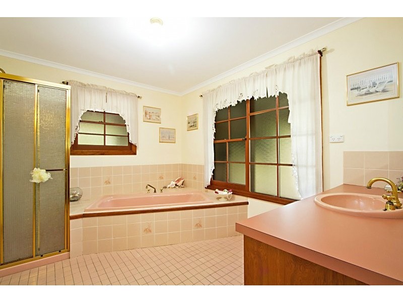 Karana Downs QLD 4306