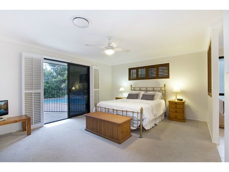 Seventeen Mile Rocks QLD 4073