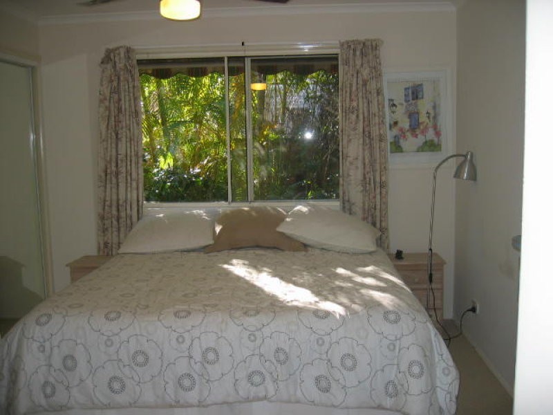 1/52 Village Way, Oxenford QLD 4210