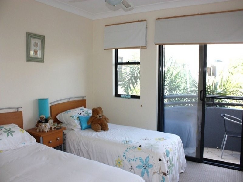 327/398 Marine Parade, Labrador QLD 4215
