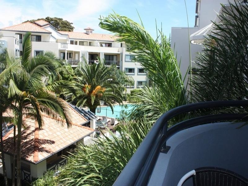327/398 Marine Parade, Labrador QLD 4215