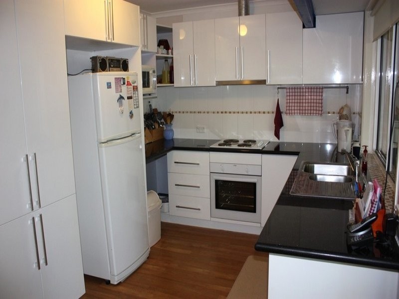 2/8-10 Village Way, Oxenford QLD 4210