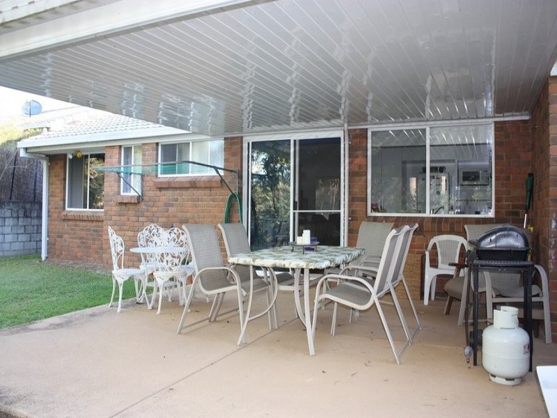 2/8-10 Village Way, Oxenford QLD 4210