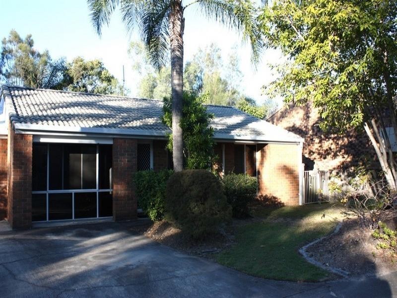 2/8-10 Village Way, Oxenford QLD 4210