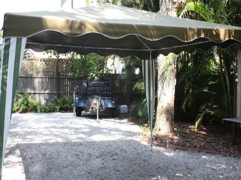 98 Hansford Road, Coombabah QLD 4216