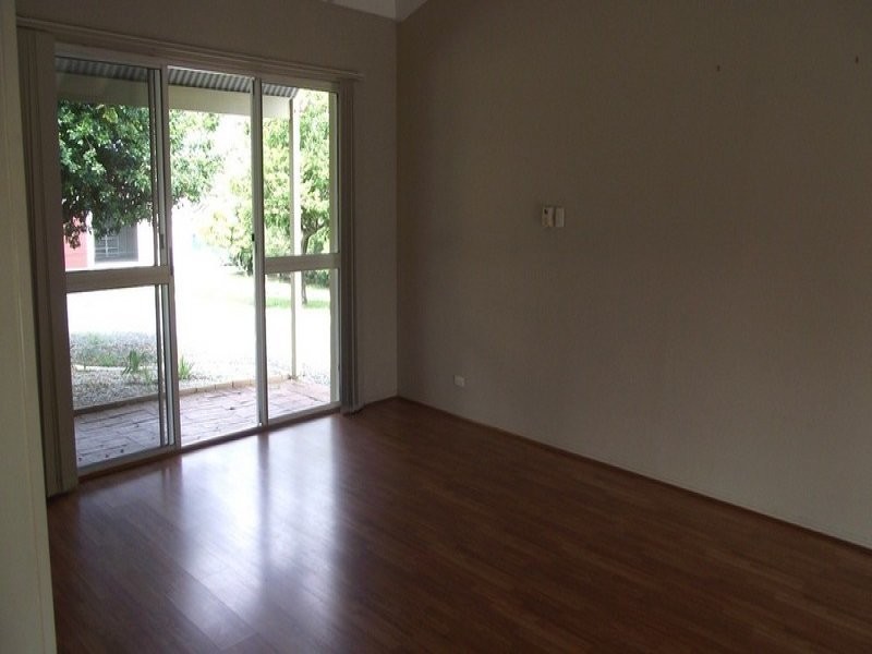 16 Connemara Road, Gaven QLD 4211