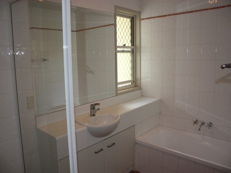 53/2-3 Langport Parade, Mudgeeraba QLD 4213