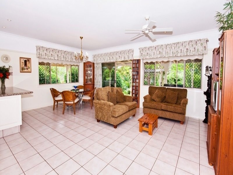 54 Tunbridge Drive, Nerang QLD 4211