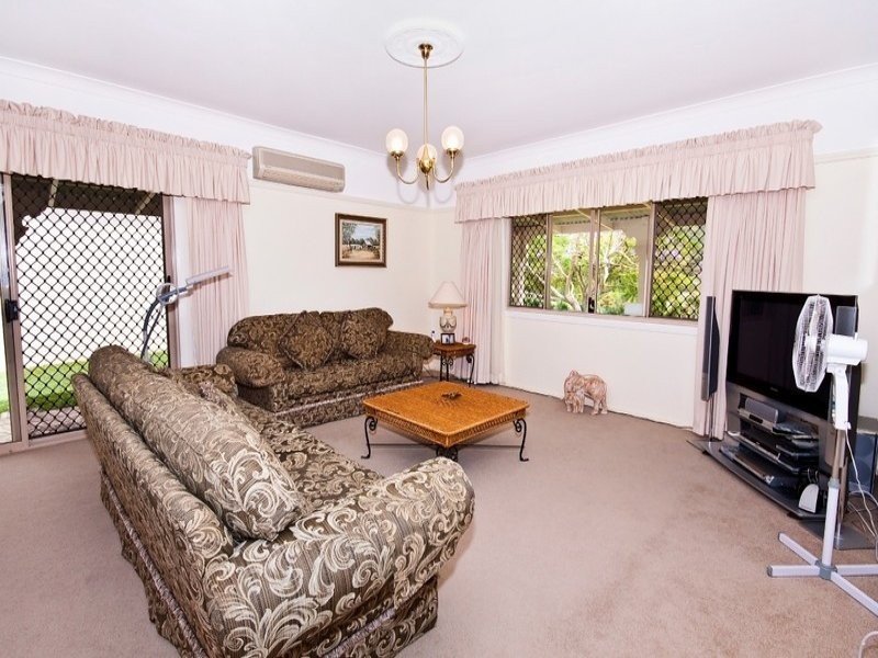 54 Tunbridge Drive, Nerang QLD 4211