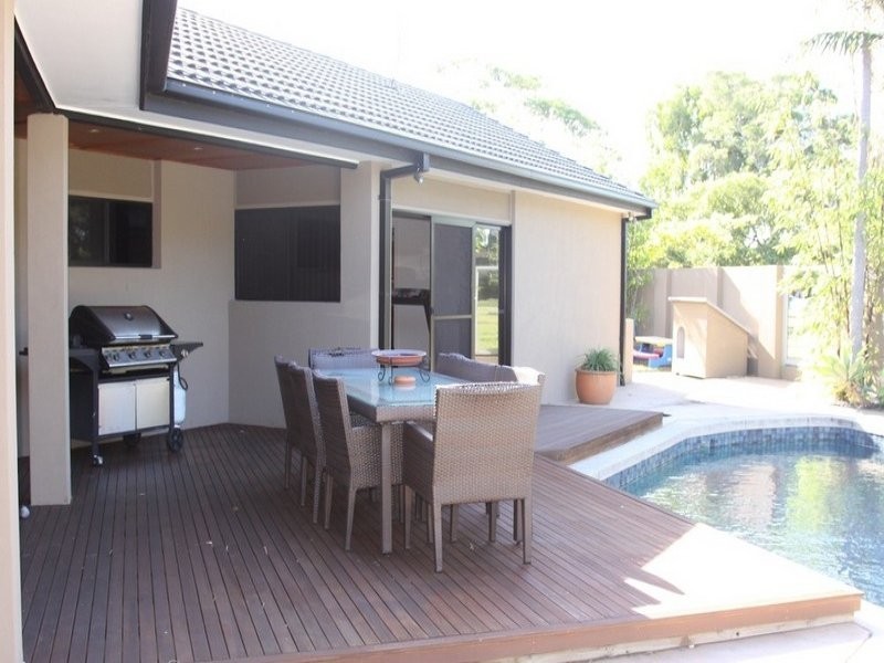 22 Wildwood Court, Surfers Paradise QLD 4217