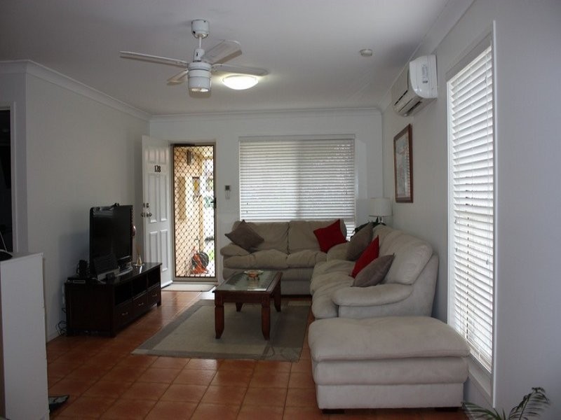 128/170 Central Street, Labrador QLD 4215