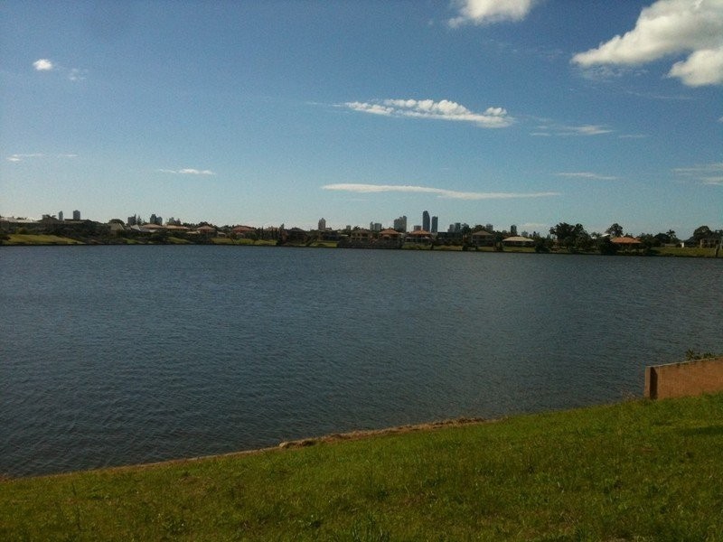 88 Sir Bruce Small Boulevard, Benowa QLD 4217