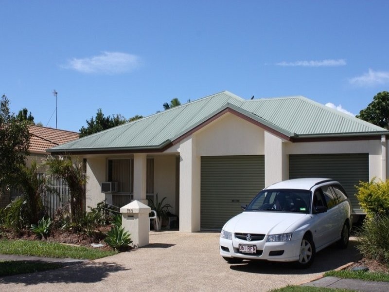 153 Harrier Drive, Burleigh Waters QLD 4220