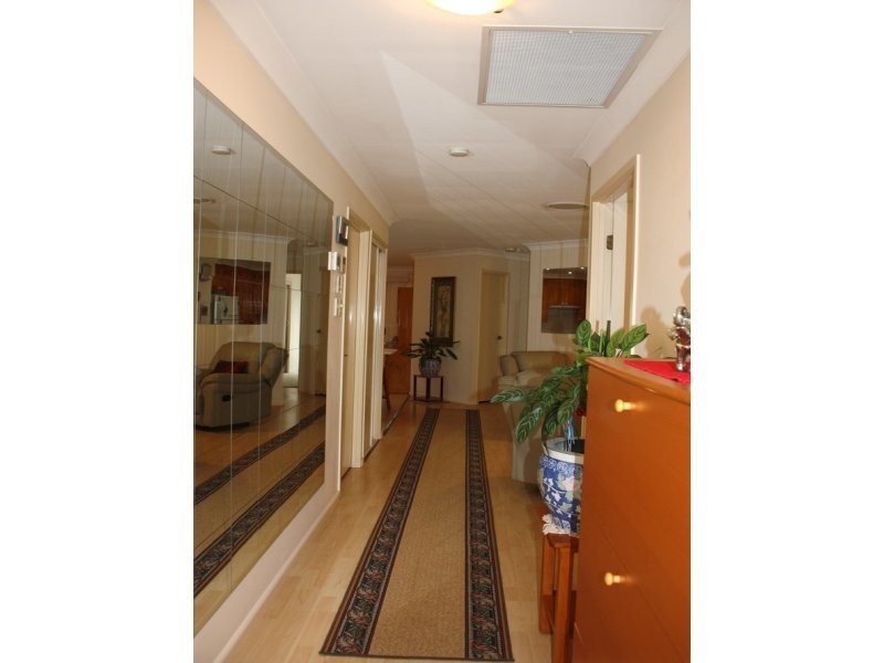 20 Tradewinds Drive, Helensvale QLD 4212