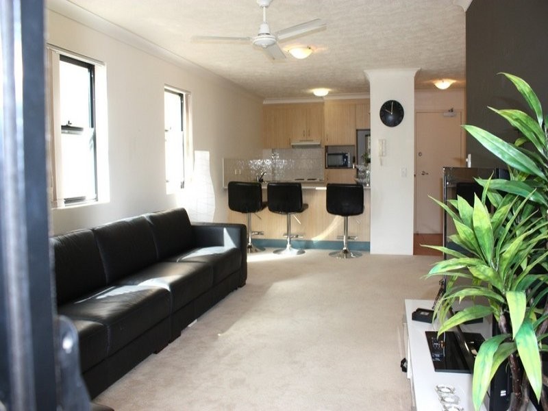20/24 Slatyer Avenue, Bundall QLD 4217