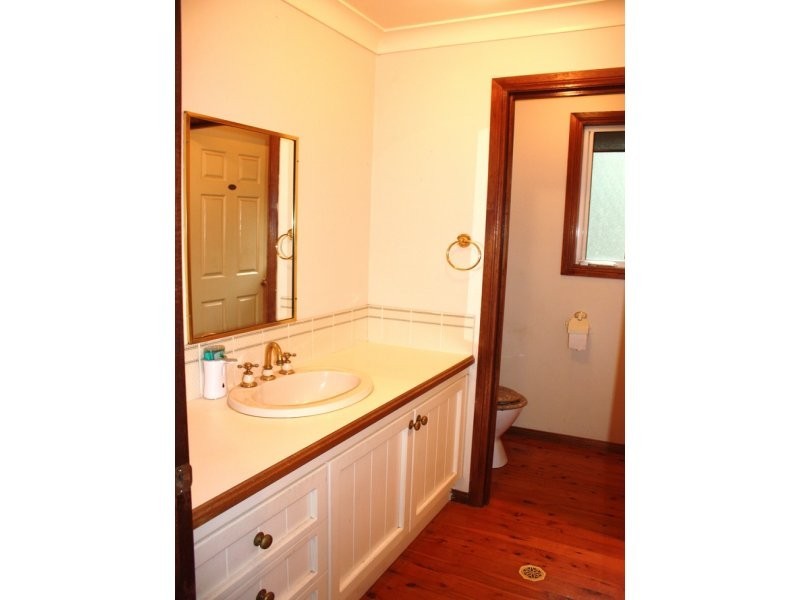 133 Mildura Drive, Helensvale QLD 4212