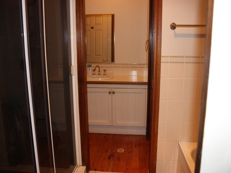 133 Mildura Drive, Helensvale QLD 4212