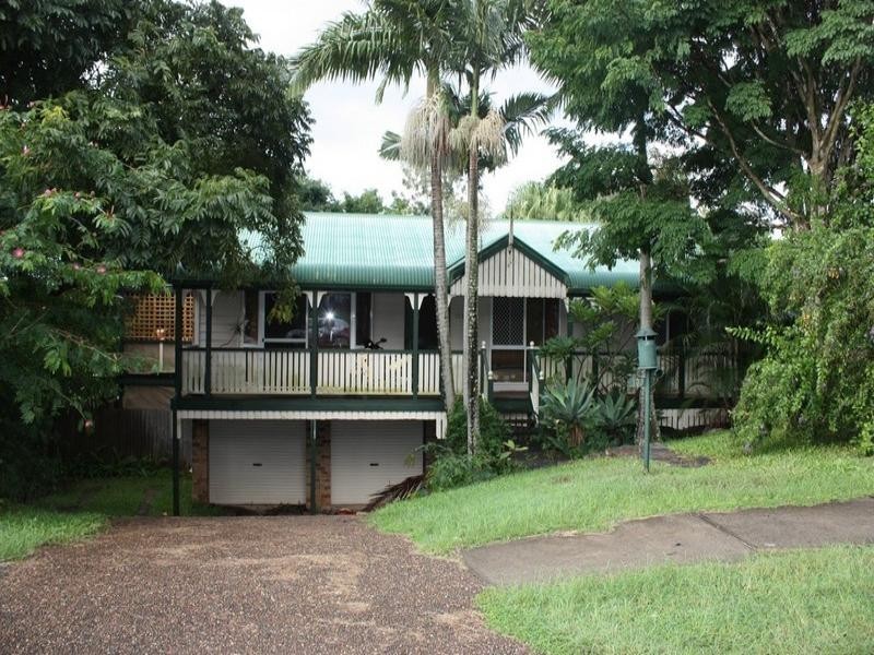 133 Mildura Drive, Helensvale QLD 4212