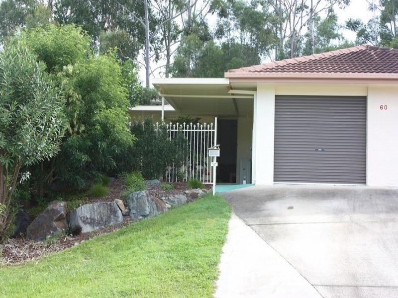 2/60 Village Way, Oxenford QLD 4210